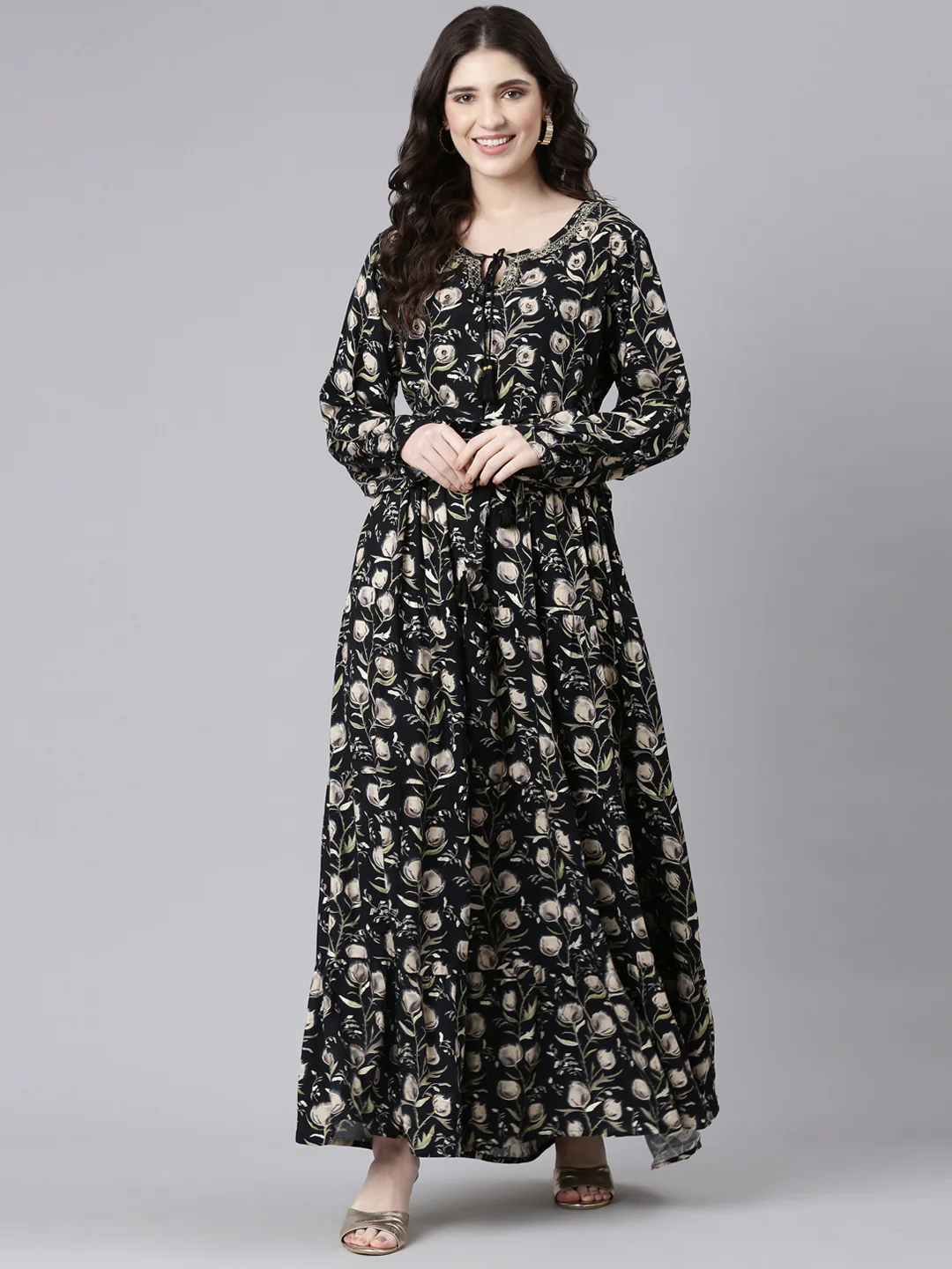 Neerus Black Flared Casual Printed Fit And Flare Dresses