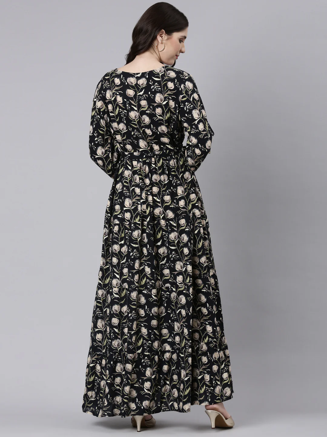 Neerus Black Flared Casual Printed Fit And Flare Dresses - Image 3