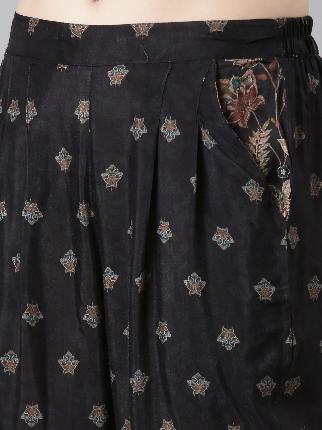 Neerus Black Muslin Straight Casual Floral Kurta Sets - Image 7