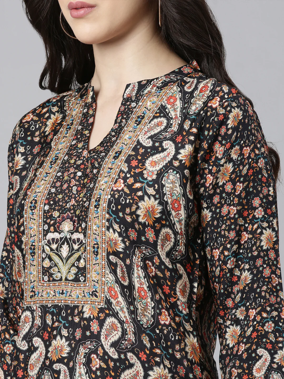 Neerus Black Panelled Straight Kurta and Trousers With Dupatta - Image 4