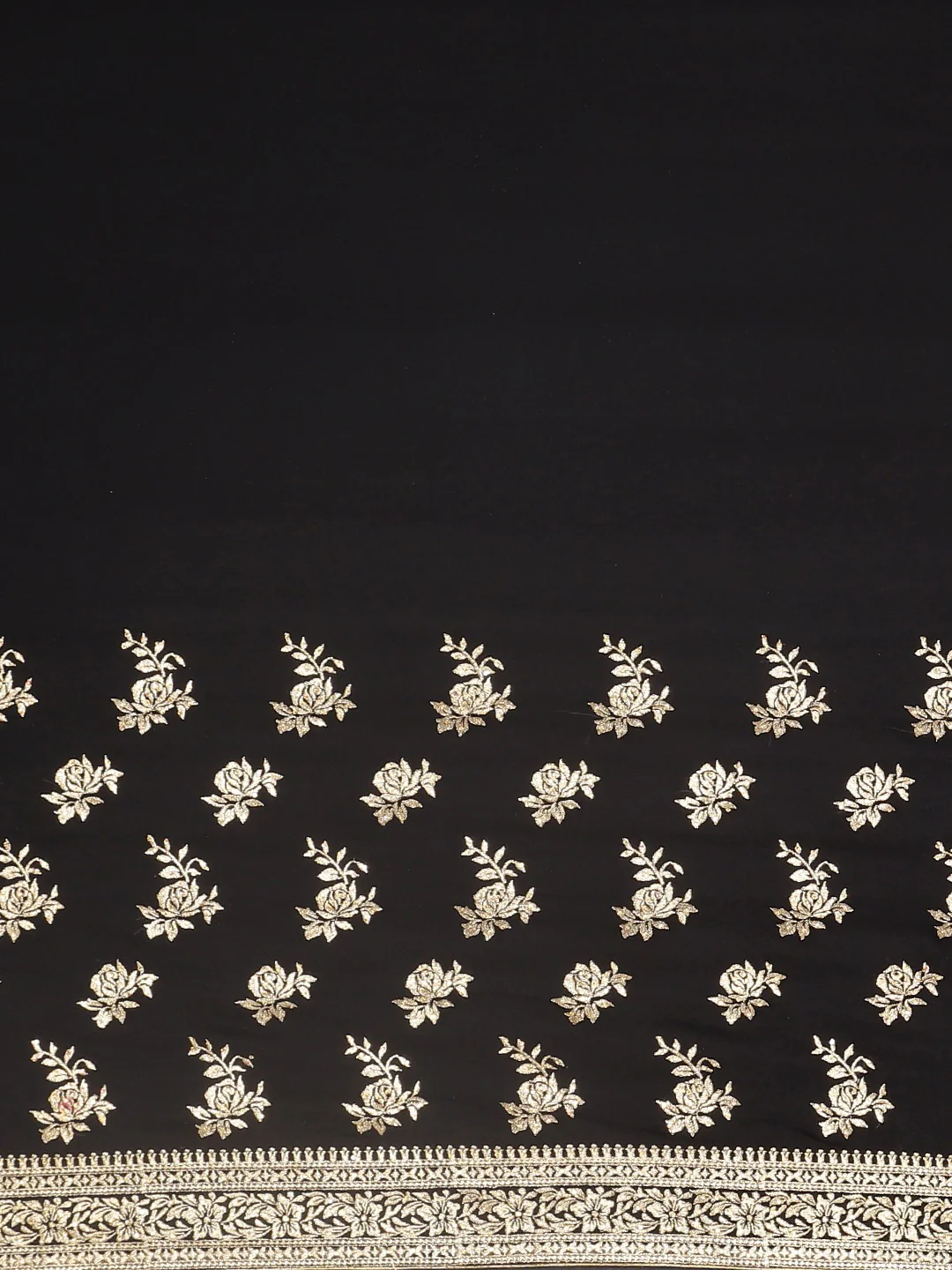 Neerus Black Printed Saree With Blouse - Image 3