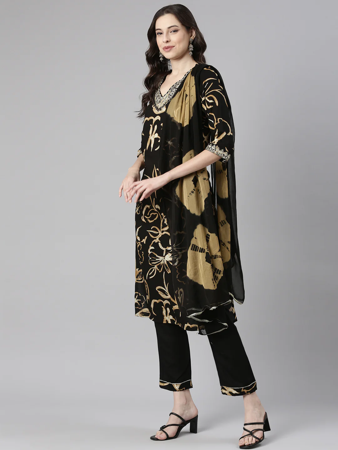Neerus Black Printed Straight Kurta and Trousers With Dupatta - Image 5
