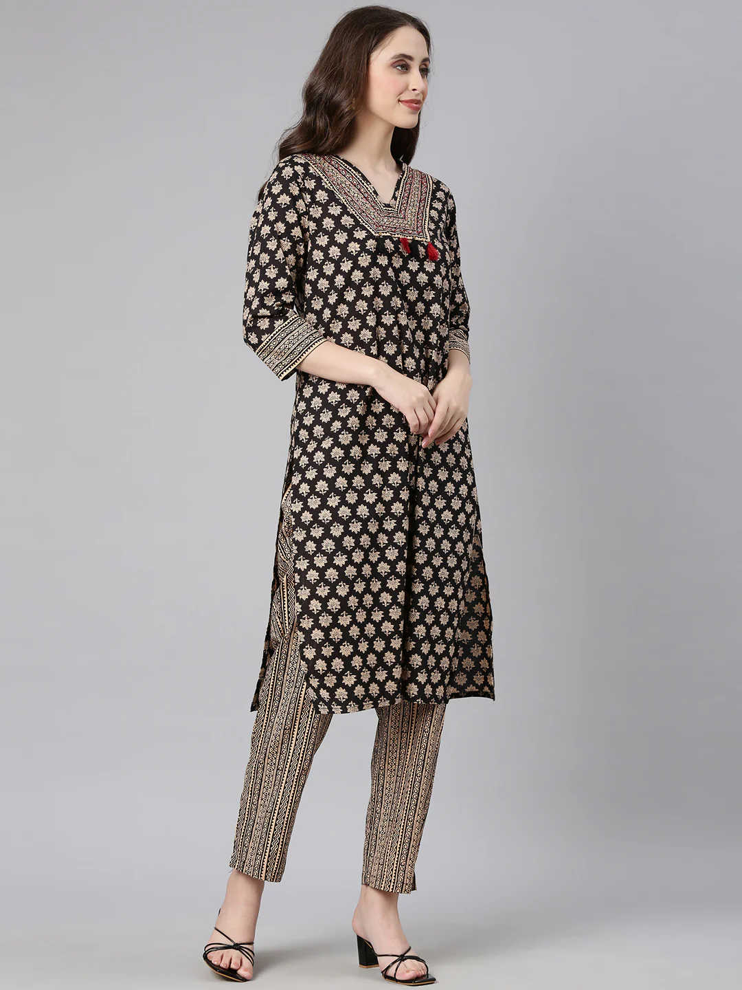 Neerus Black Printed Straight Kurta and Trousers With Dupatta - Image 2