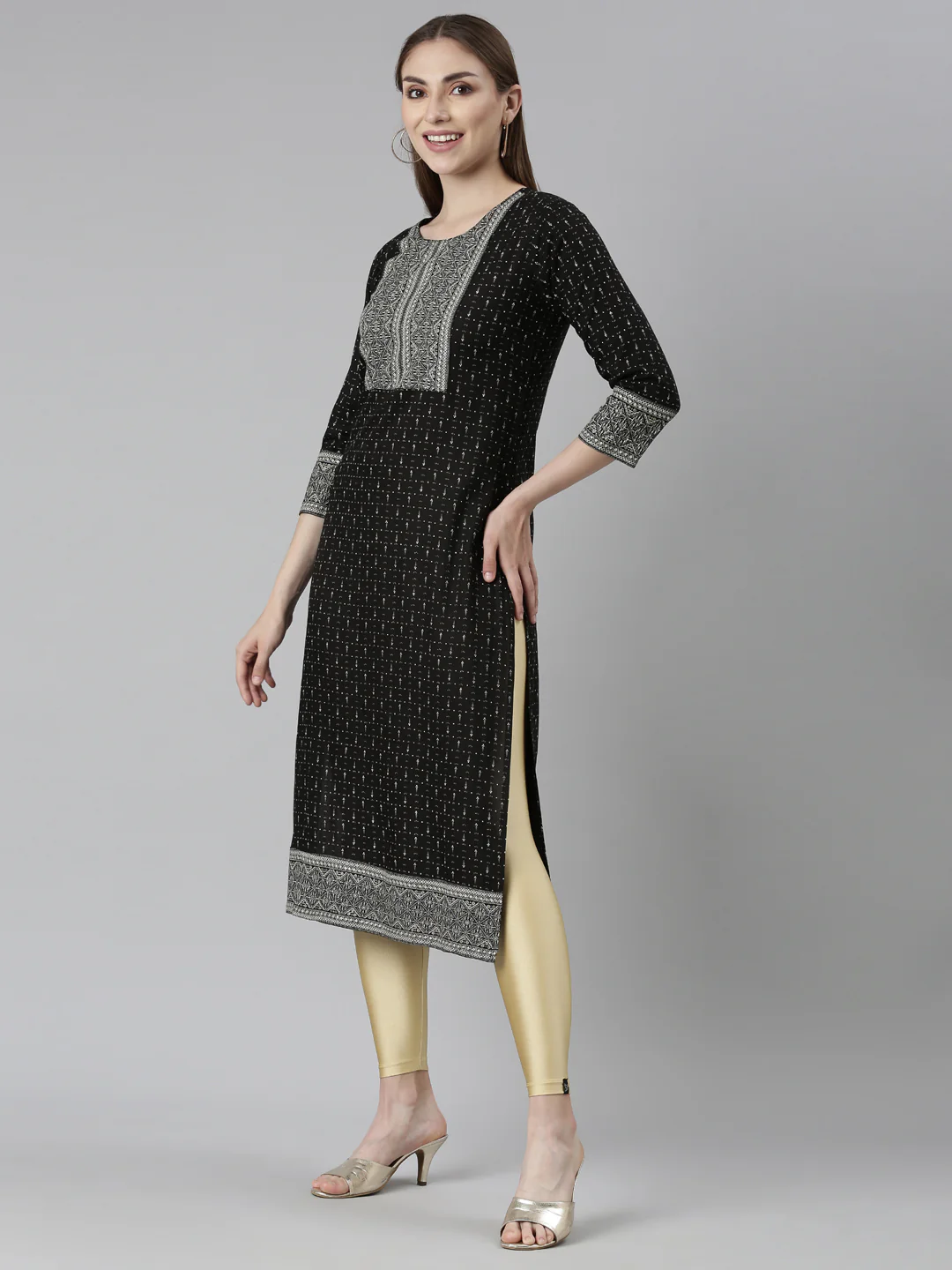 Neerus Black Regular Straight Bandhani Kurta - Image 2