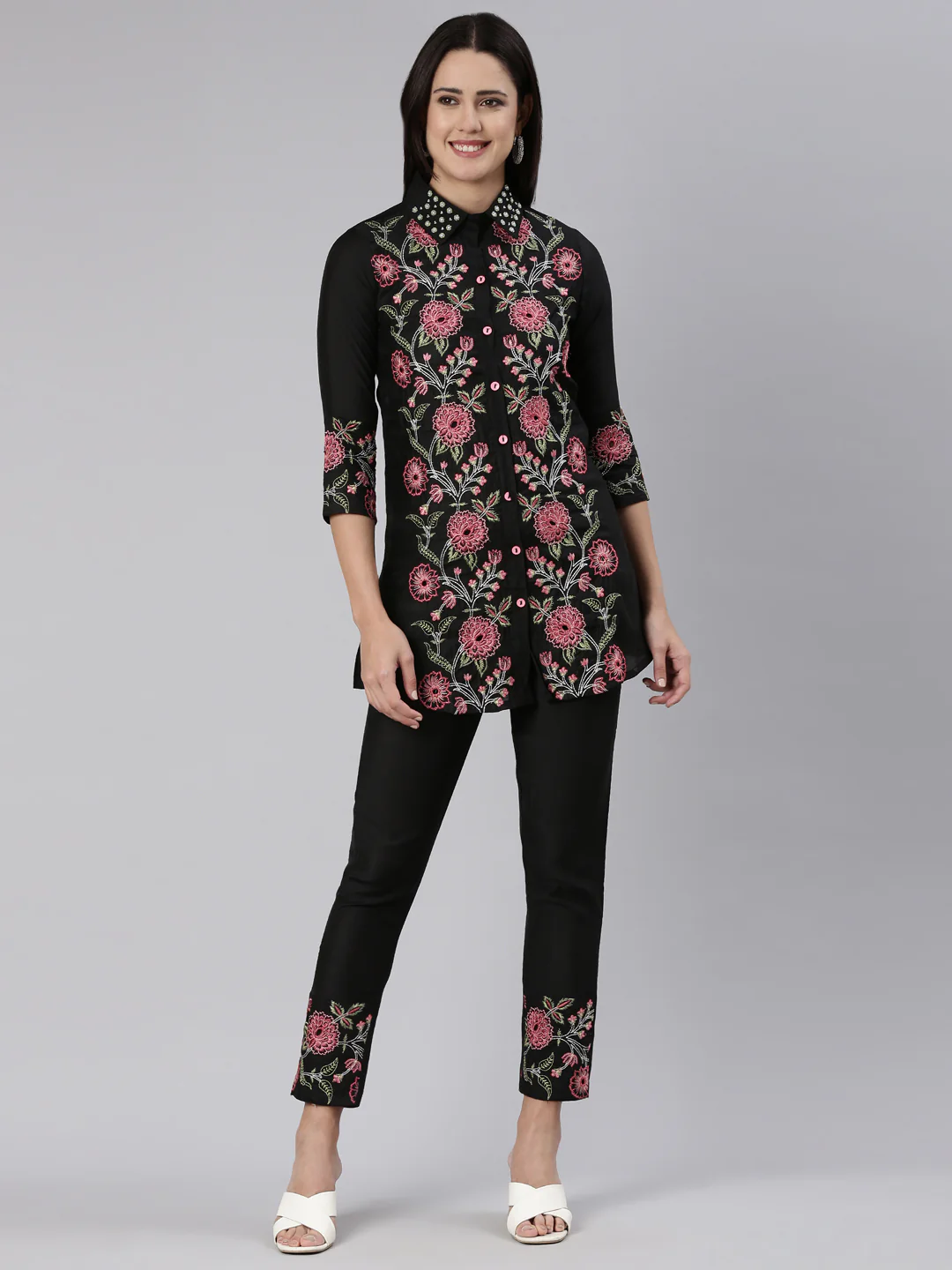 Neerus Black Regular Straight Embroidered Co Ords set