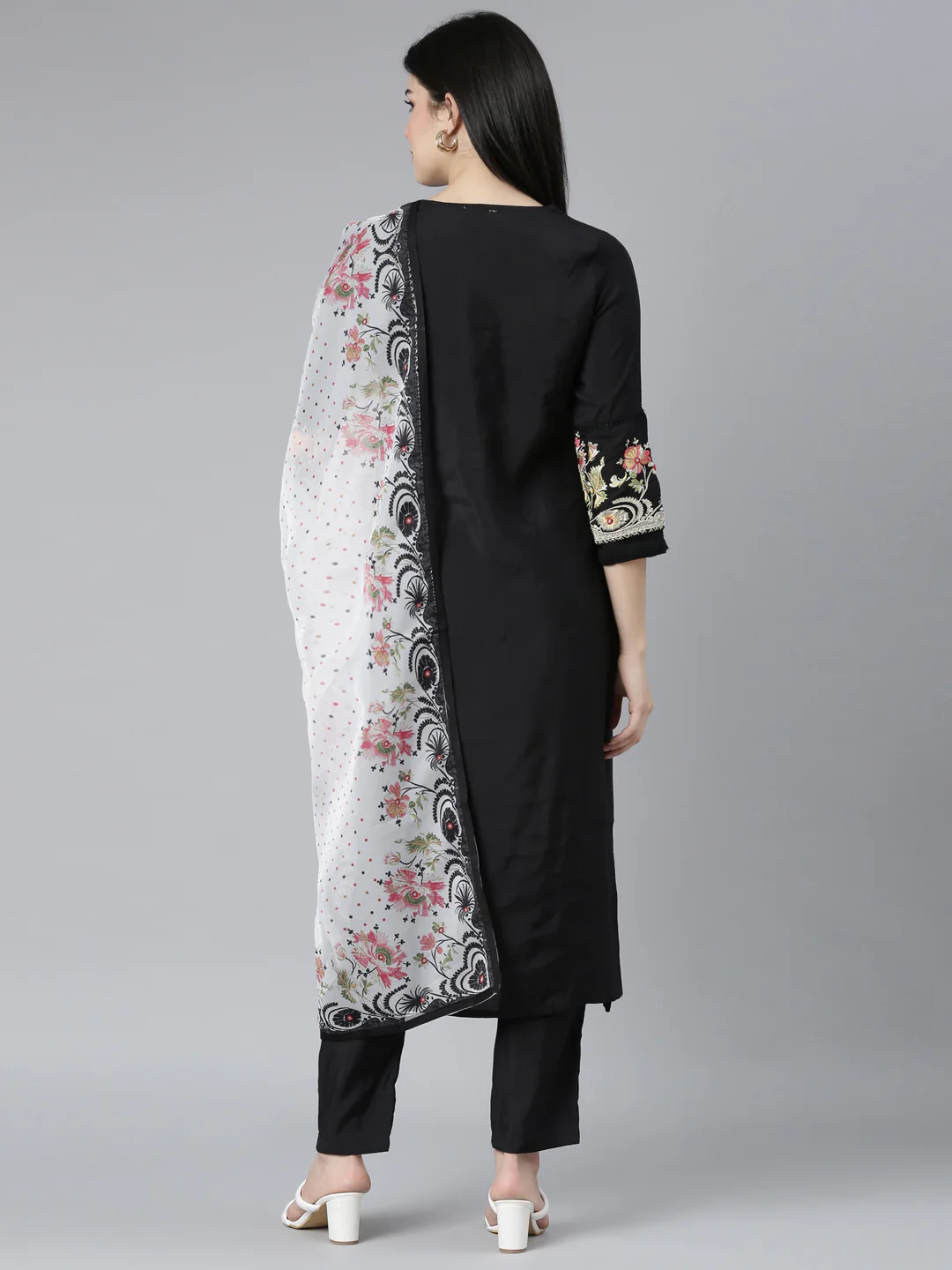 Neerus Black Regular Straight Floral Kurta And Trousers With Dupatta - Image 3