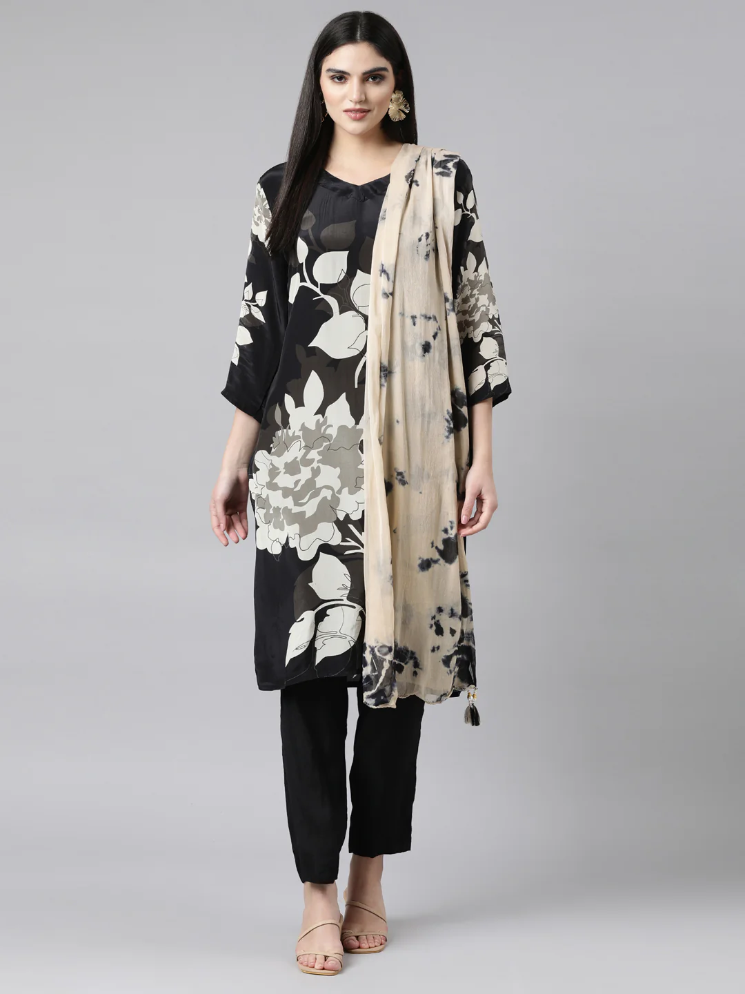 Neerus Black Regular Straight Floral Kurta And Trousers With Dupatta - Image 5