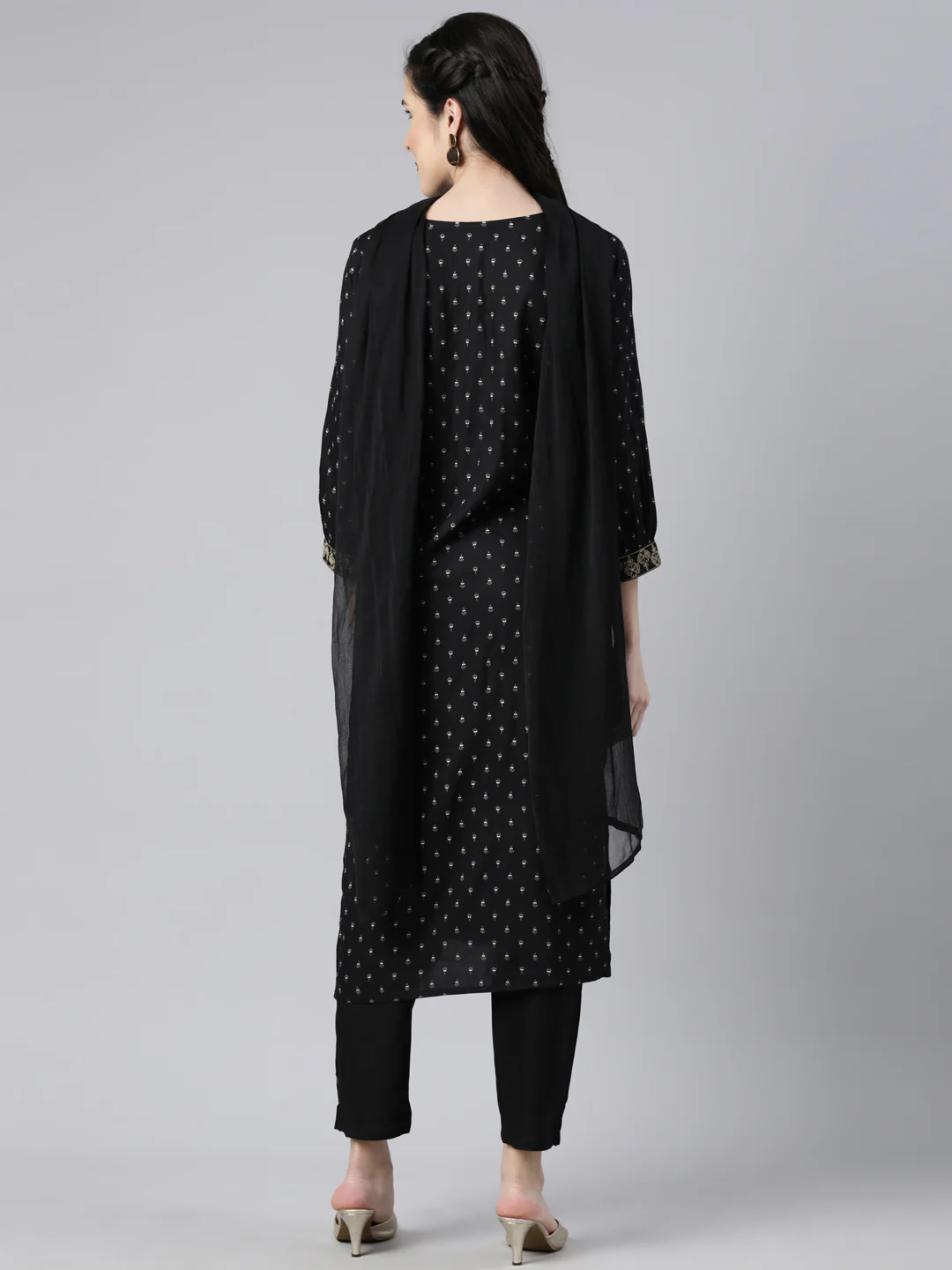 Neerus Black Regular Straight Floral Kurta And Trousers With Dupatta - Image 3