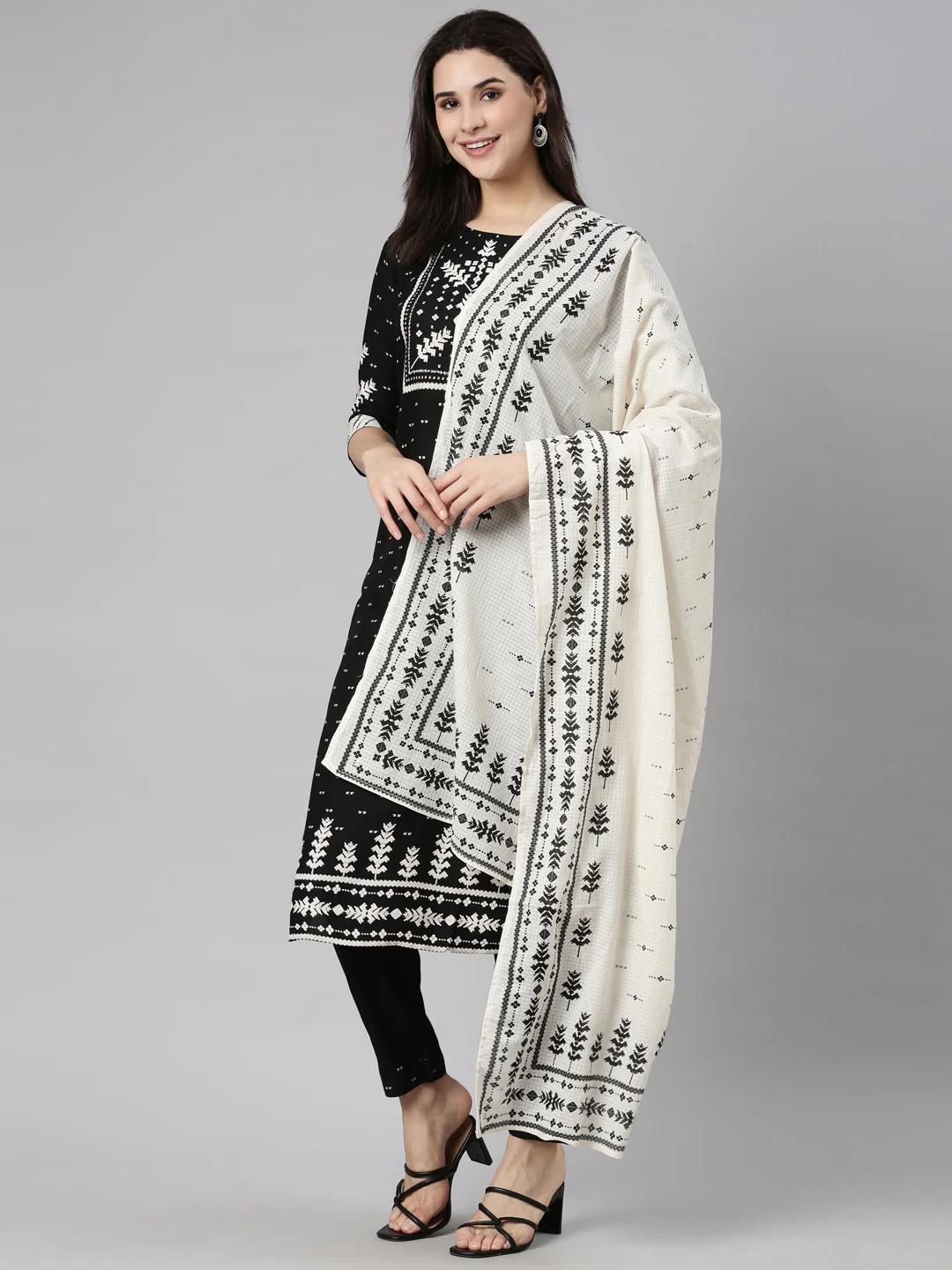 Neerus Black Regular Straight Floral Kurta And Trousers With Dupatta - Image 5