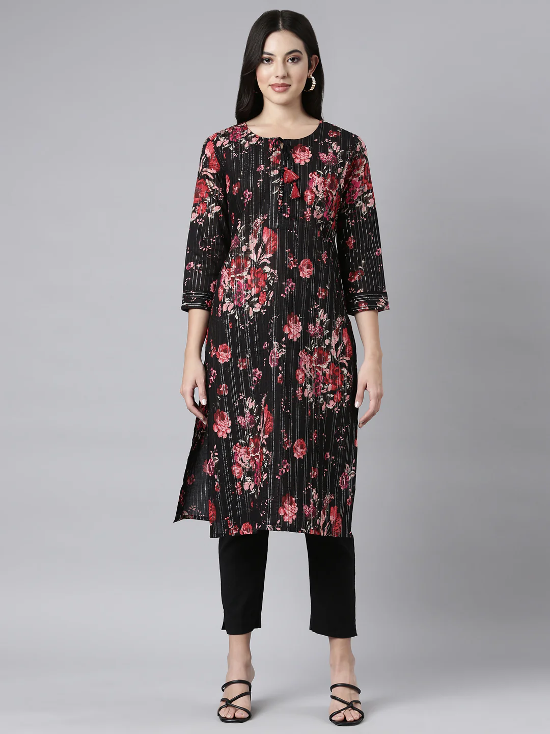 Neerus Black Regular Straight Floral Kurta