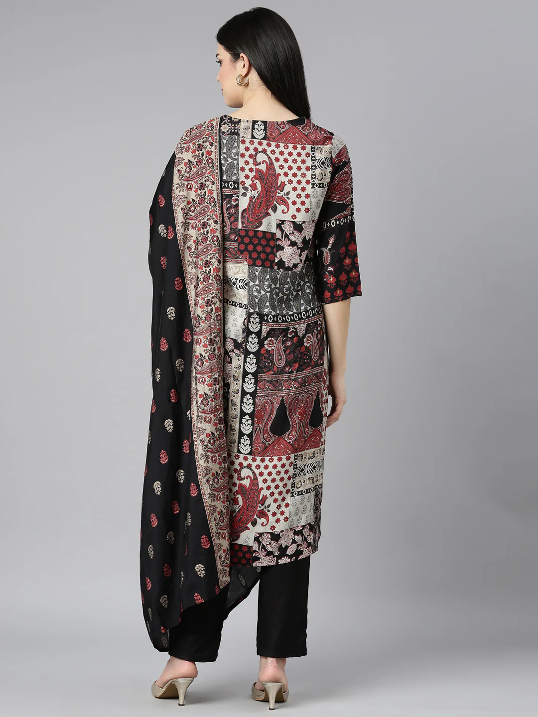Neerus Black Regular Straight Paisley Kurta And Trousers With Dupatta - Image 3