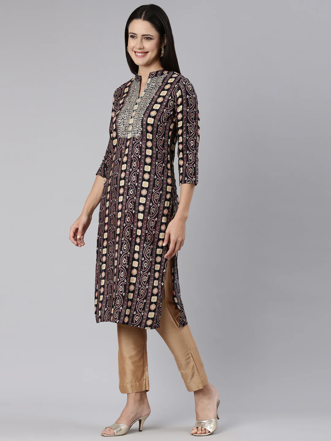Neerus Black Regular Straight Paisley Kurta - Image 2