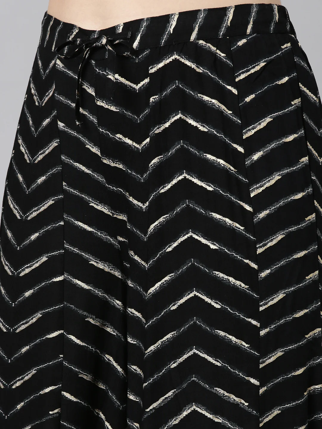 Neerus Black Regular Straight Printed Kurta And Sharara With Dupatta - Image 6
