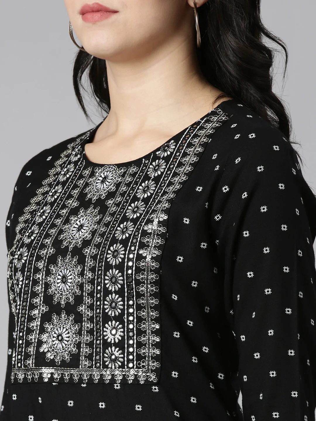 Neerus Black Regular Straight Printed Kurta And Trousers - Image 4