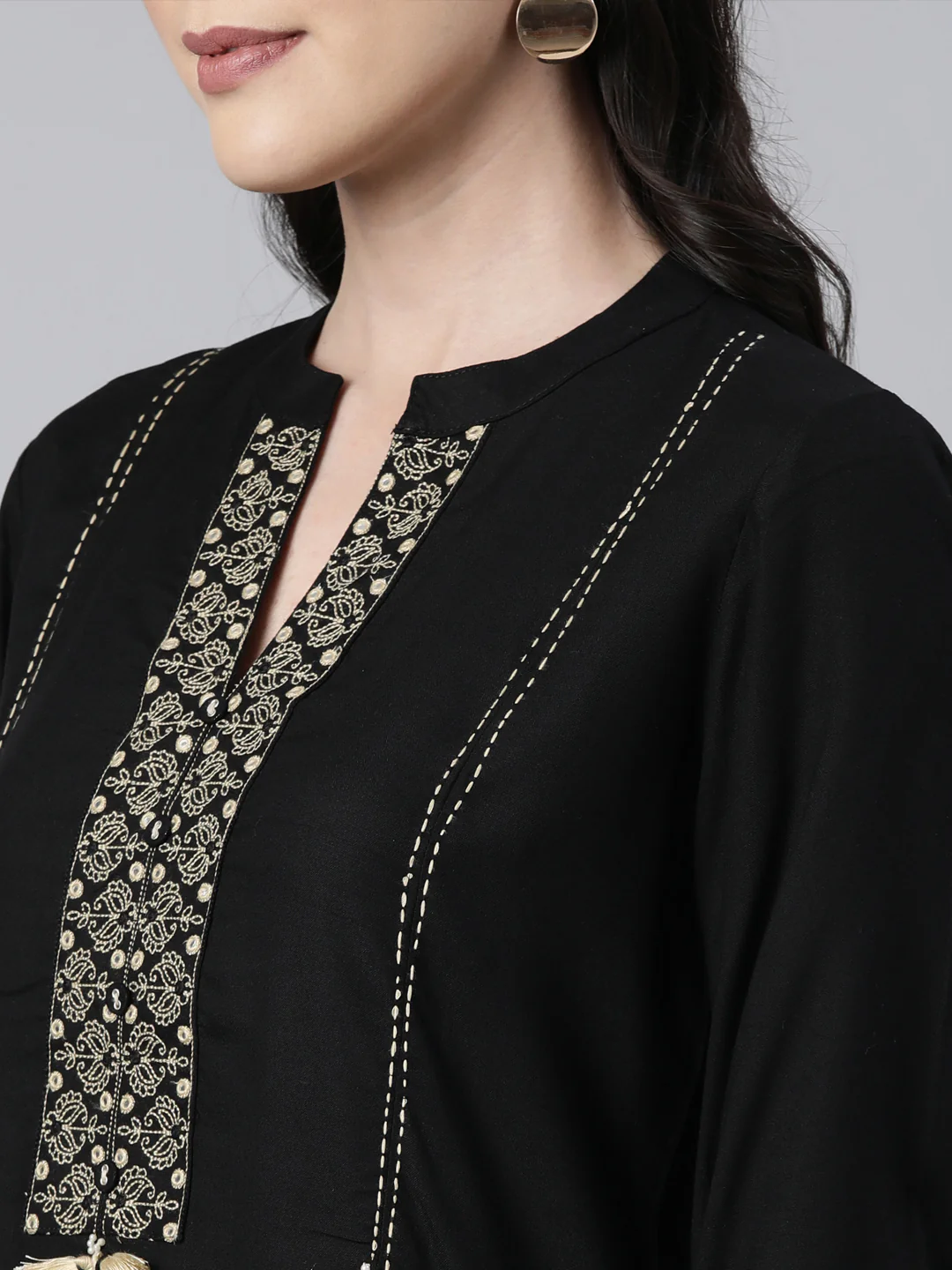Neerus Black Regular Straight Solid Kurta And Trousers - Image 4