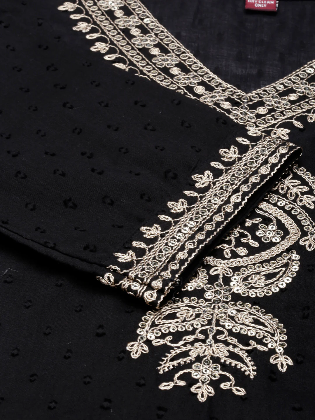 Neerus Black Regular Straight Solid Kurta and Trousers With Dupatta - Image 4