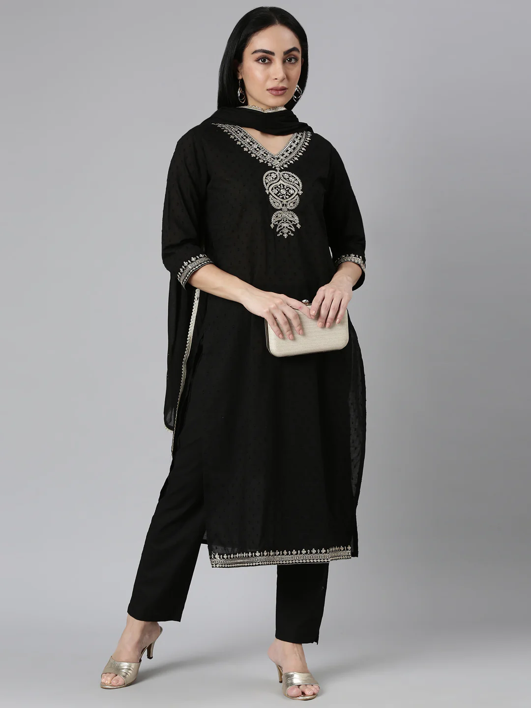 Neerus Black Regular Straight Solid Kurta and Trousers With Dupatta - Image 5