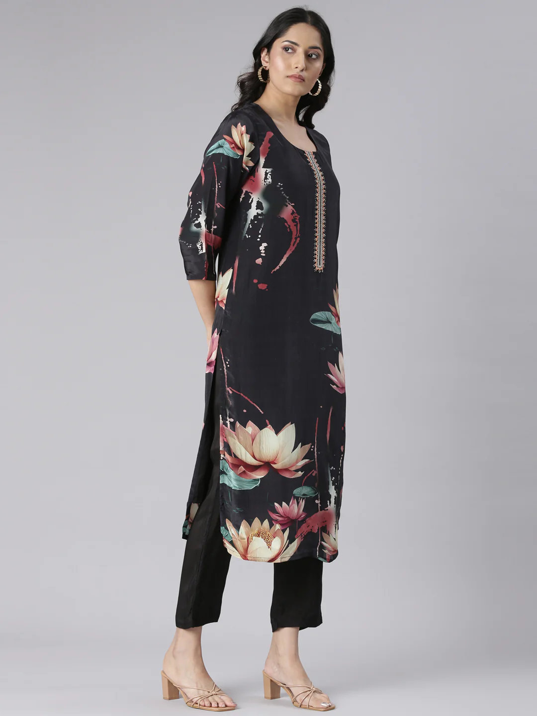 Neerus Black Solid Straight Kurta and Trousers With Dupatta - Image 2