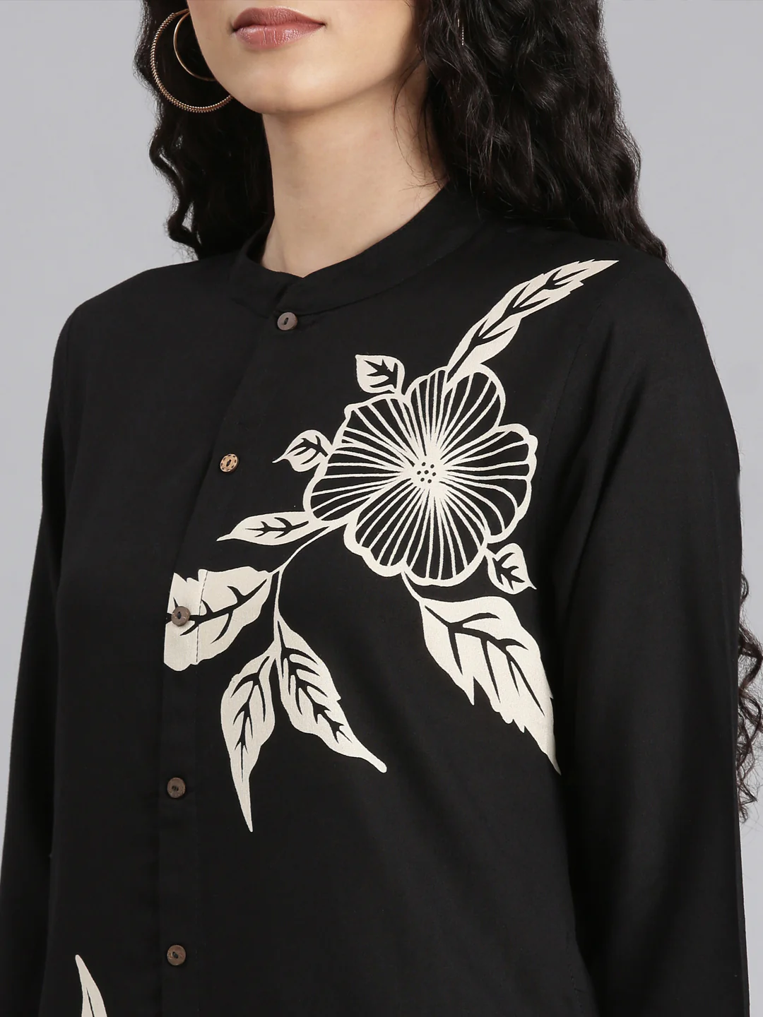 Neerus Black Straight Casual Floral Kurta and Plazzo - Image 5