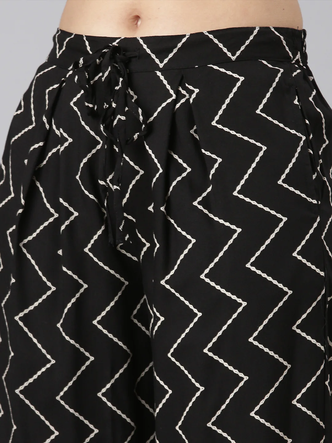 Neerus Black Straight Casual Floral Kurta and Plazzo - Image 7