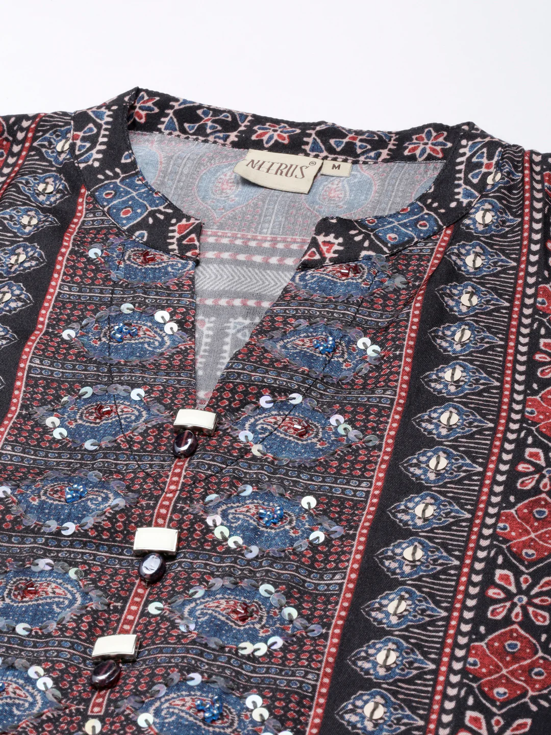 Neerus Black Straight Casual Floral Kurta - Image 4
