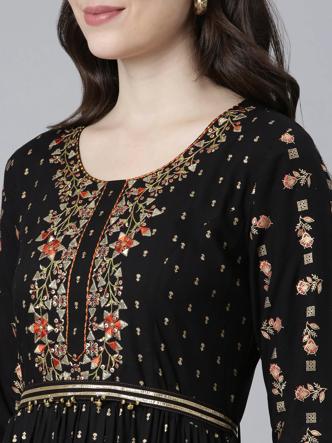 Neerus Black Straight Casual Printed Dress - Image 4
