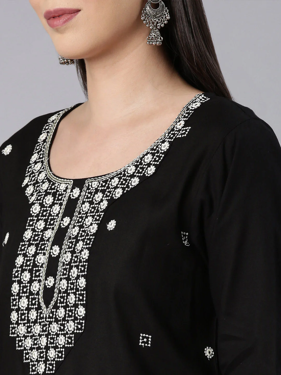 Neerus Black Straight Casual Solid Straight Kurta - Image 5