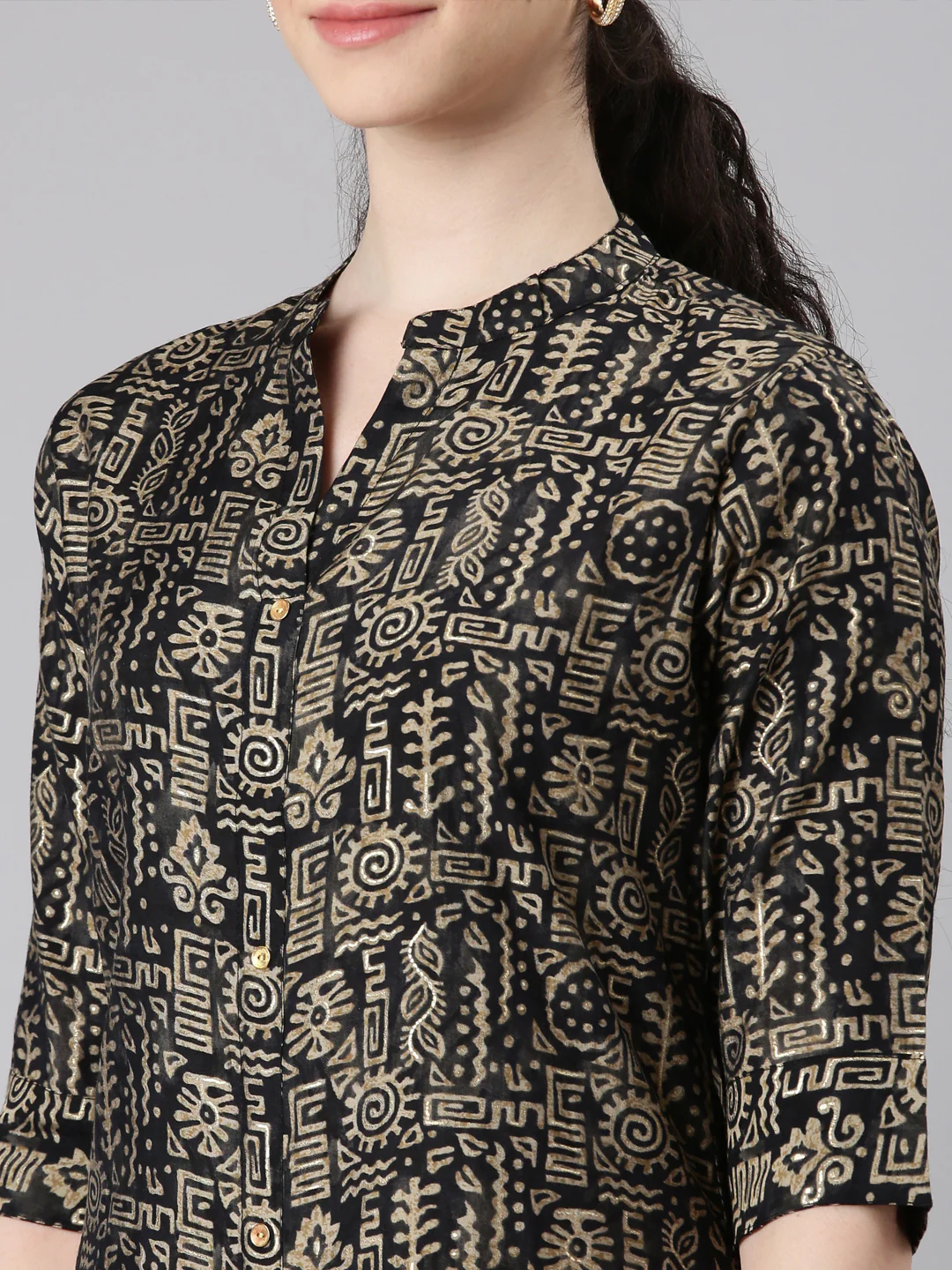 Neerus Black Straight Casual Tribal Panelled Kurta - Image 4