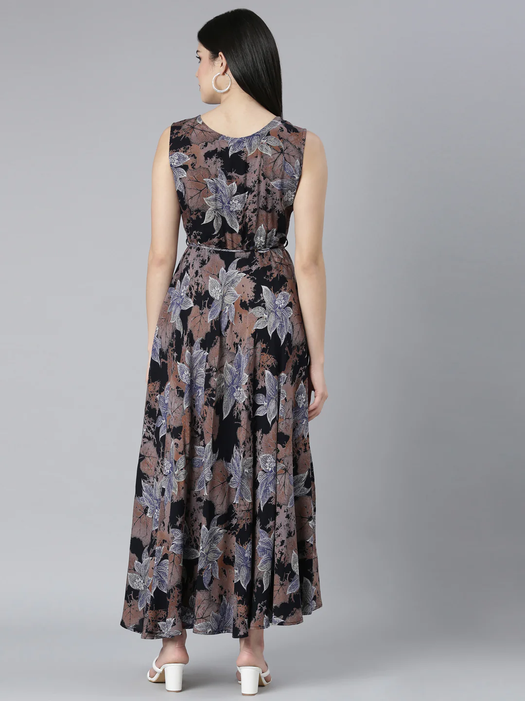 Neerus Blue Casual Floral Fit and Flare Dresses - Image 3