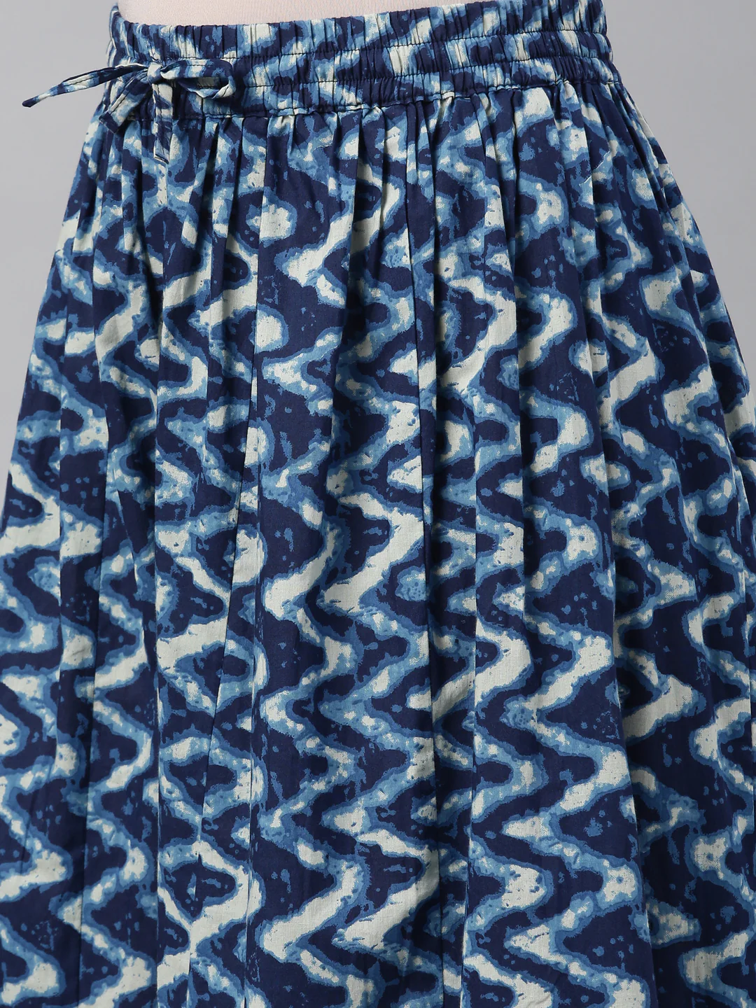 Neerus Blue Color Cotton Fabric Plazzo - Image 8