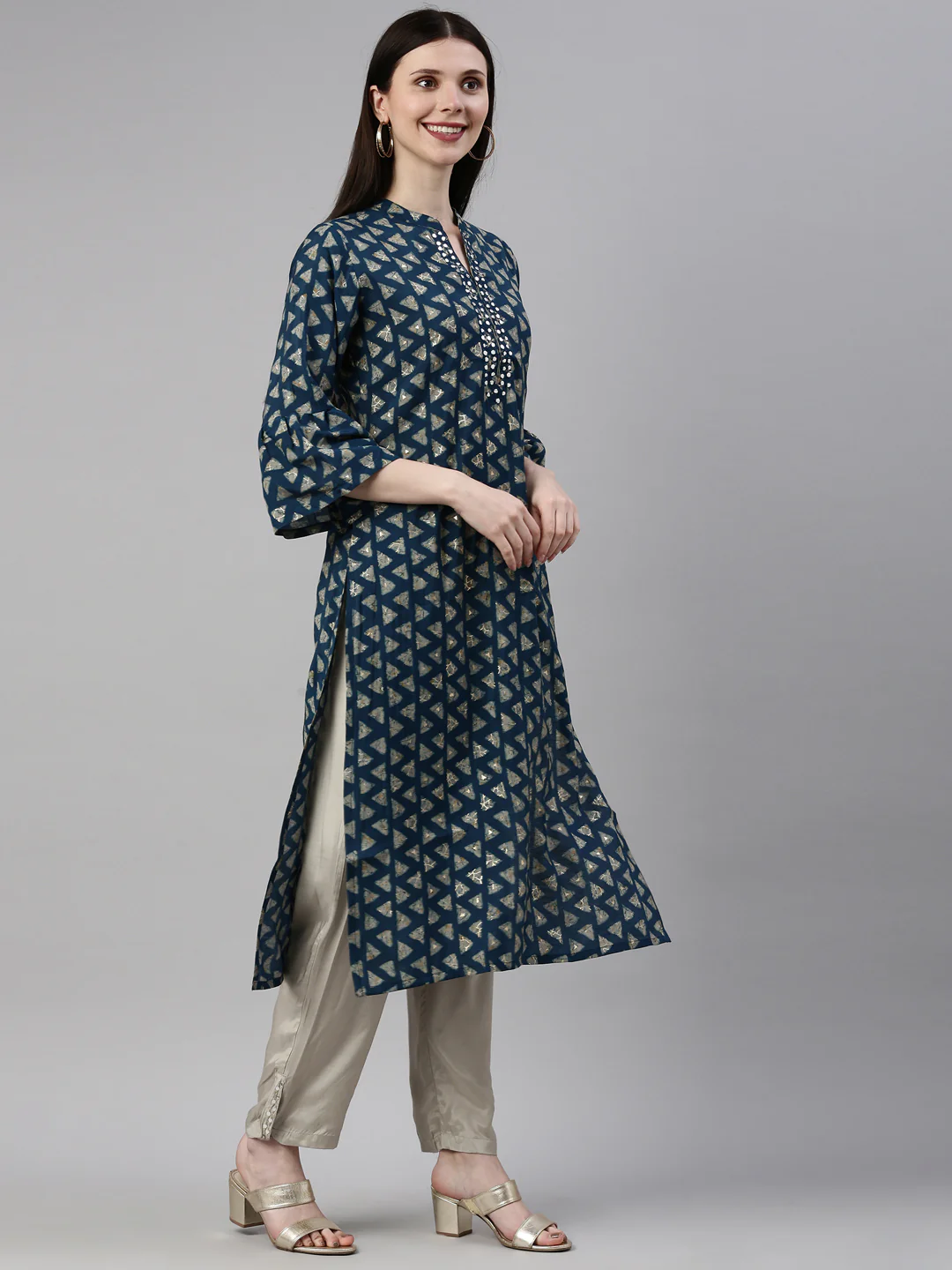 Neerus Blue Color Muslin Fabric Kurta Set - Image 4