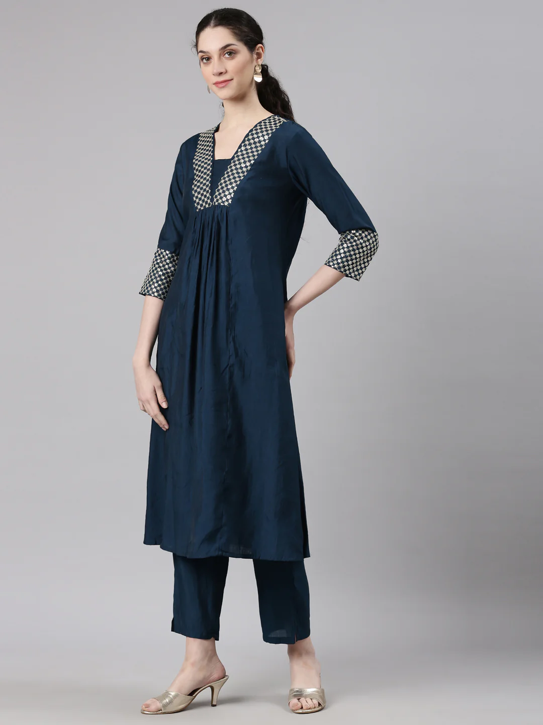 Neerus Blue Curved Casual Solid Kurta and Trouser - Image 2