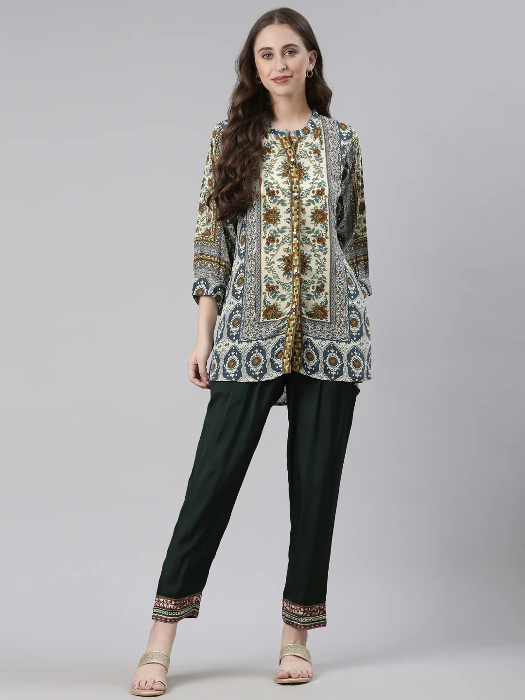 Neerus Blue Curved Floral Casual Kurti - Image 5