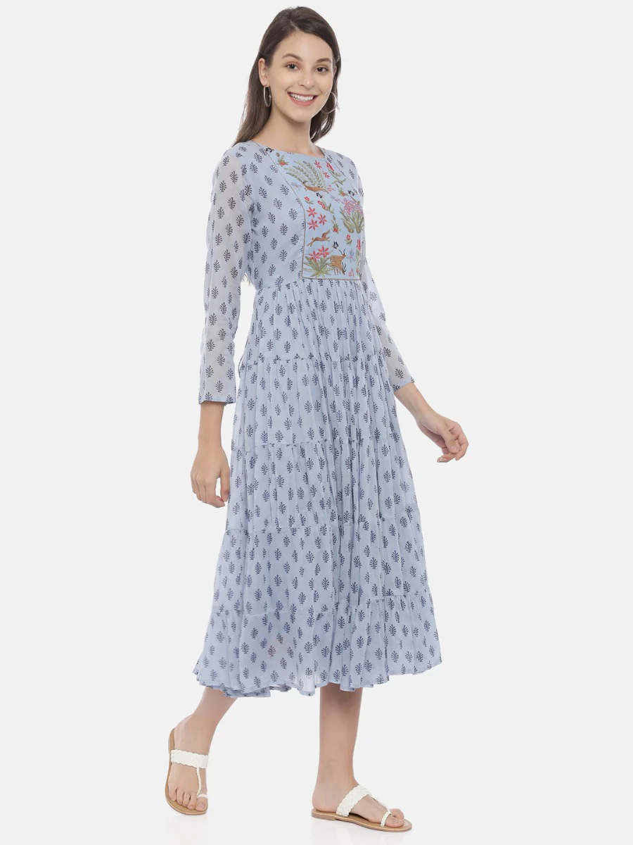 Neerus Blue Embroidered Fit & Flare Kurta - Image 4