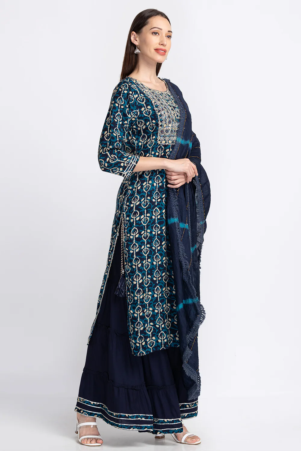 Neerus Blue Floral Embroidered Sequinned Kurta With Sharara Dupatta - Image 2