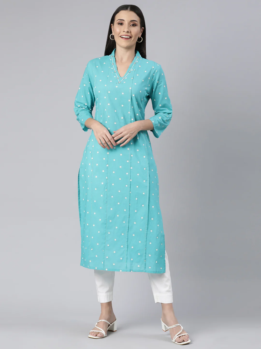 Neerus Blue Panelled Straight Floral Kurta