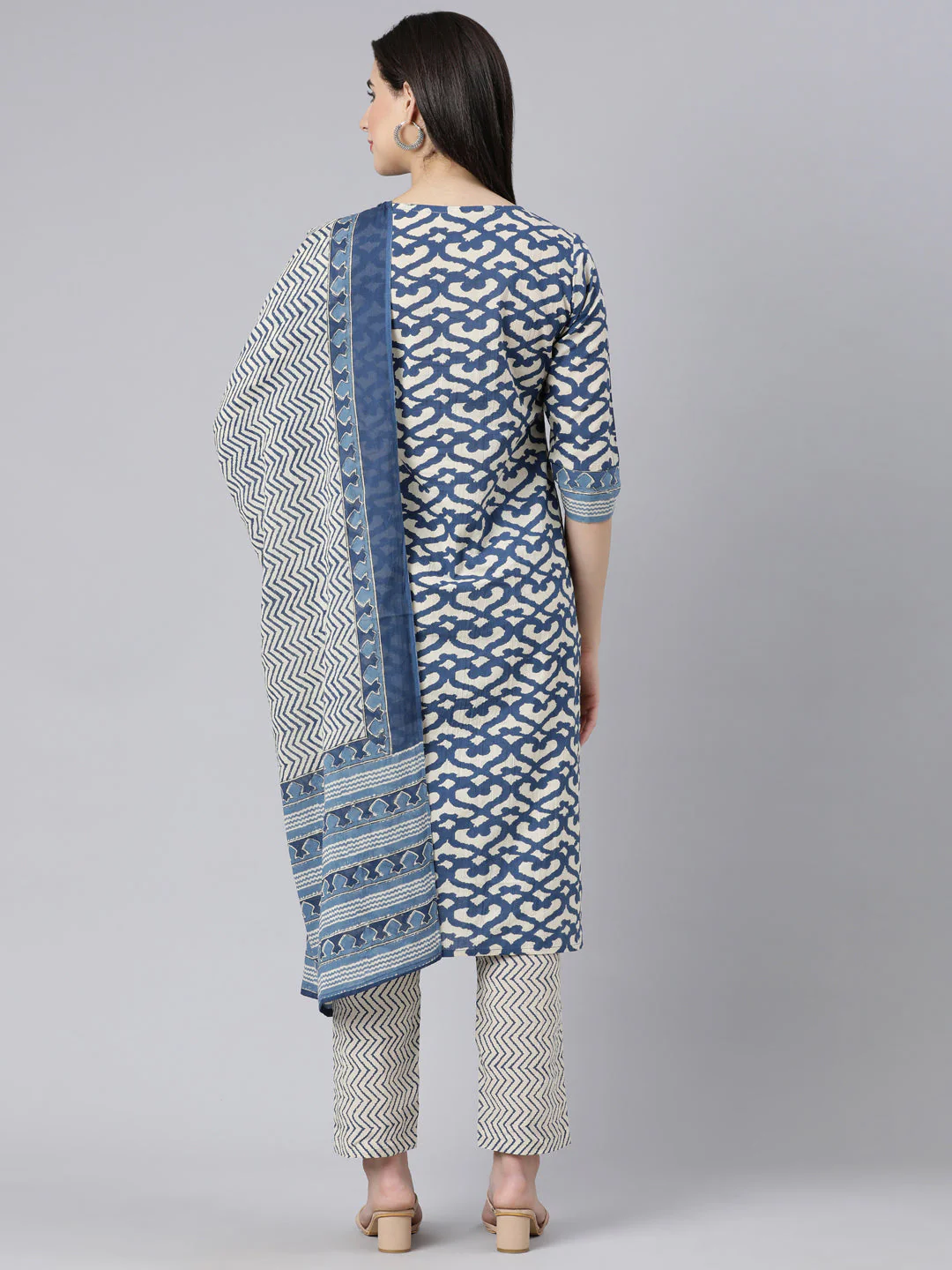 Neerus Blue Panelled Straight Printed Kurta And Trousers With Dupatta - Image 4