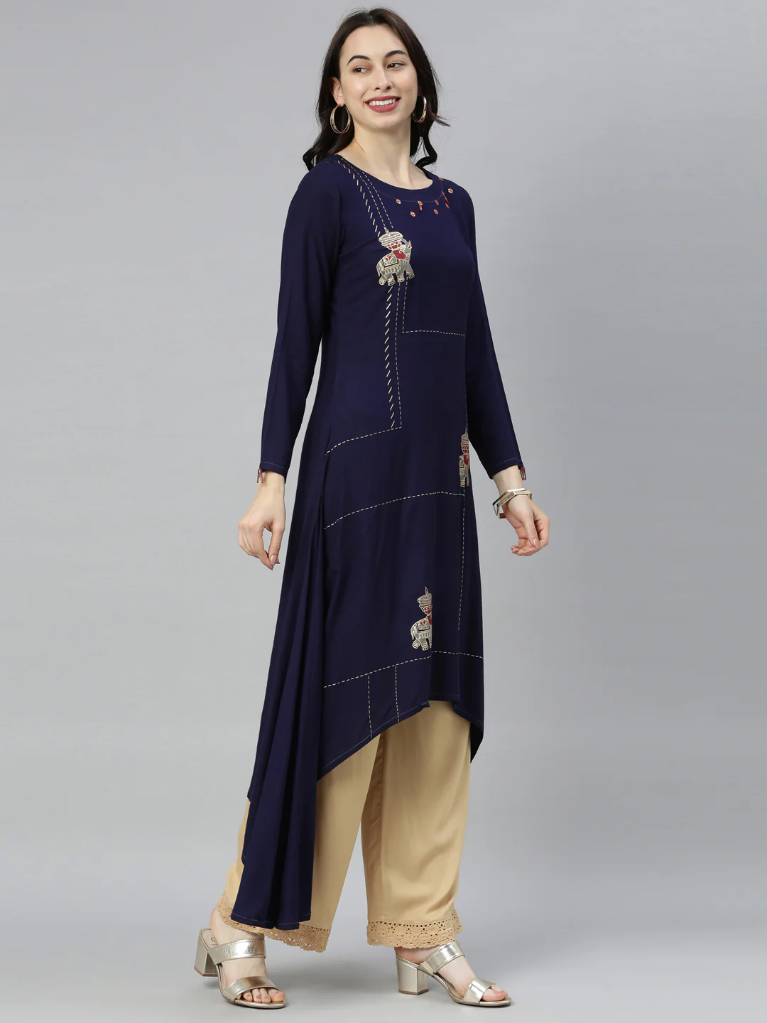 Neerus Navy Blue Straight Casual Printed Kurta - Image 3