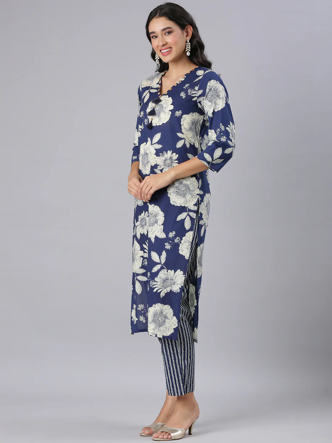 Neerus Blue Printed Straight Kurta And Trousers With Dupatta - Image 2