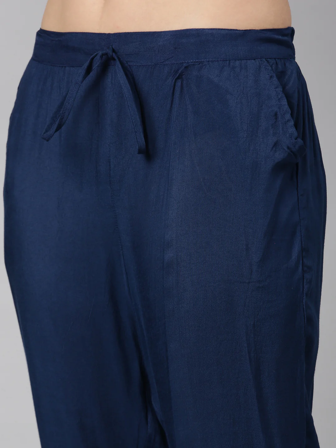 Neerus Blue Regular Straight Floral Kurta And Trousers With Dupatta - Image 5