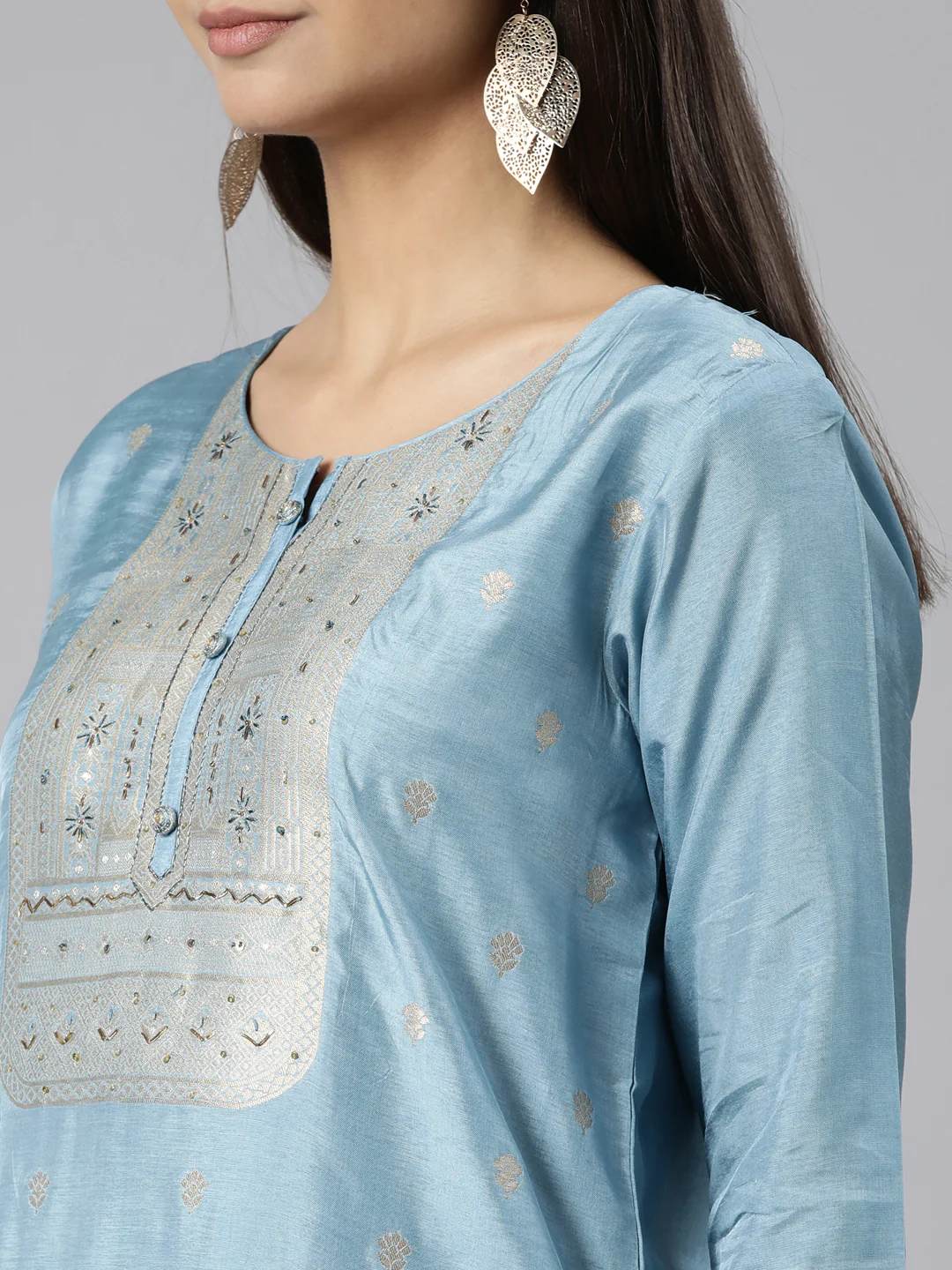 Neerus Blue Regular Straight Floral Kurta And Trousers With Dupatta - Image 4