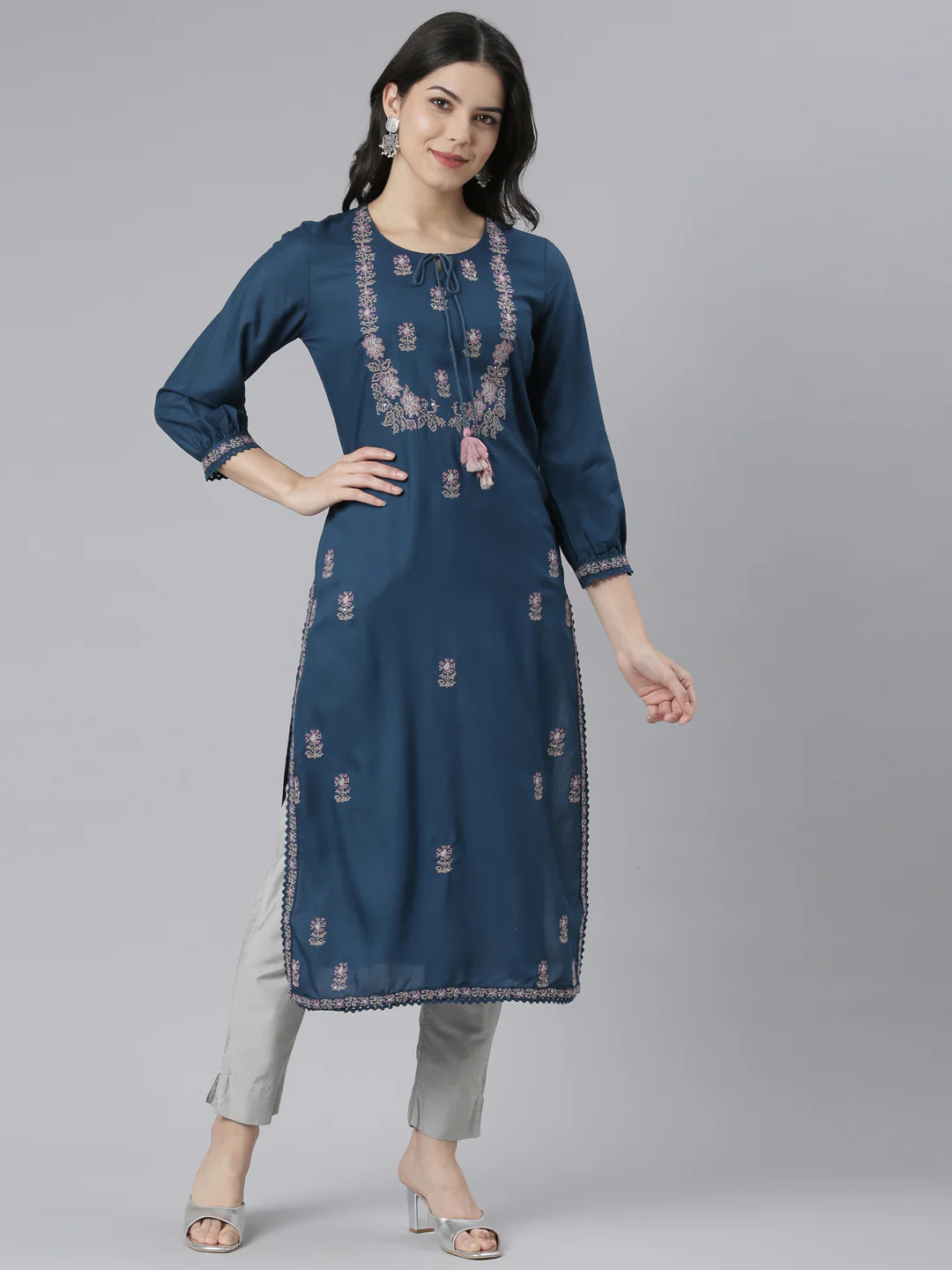 Neerus Blue Regular Straight Floral Kurta