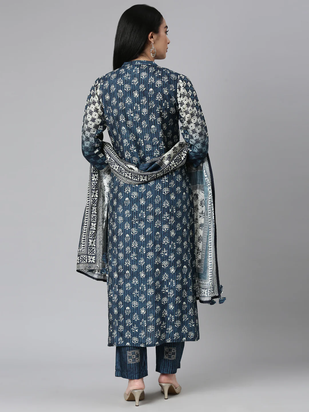 Neerus Blue Regular Straight Printed Kurta and Trousers With Dupatta - Image 3