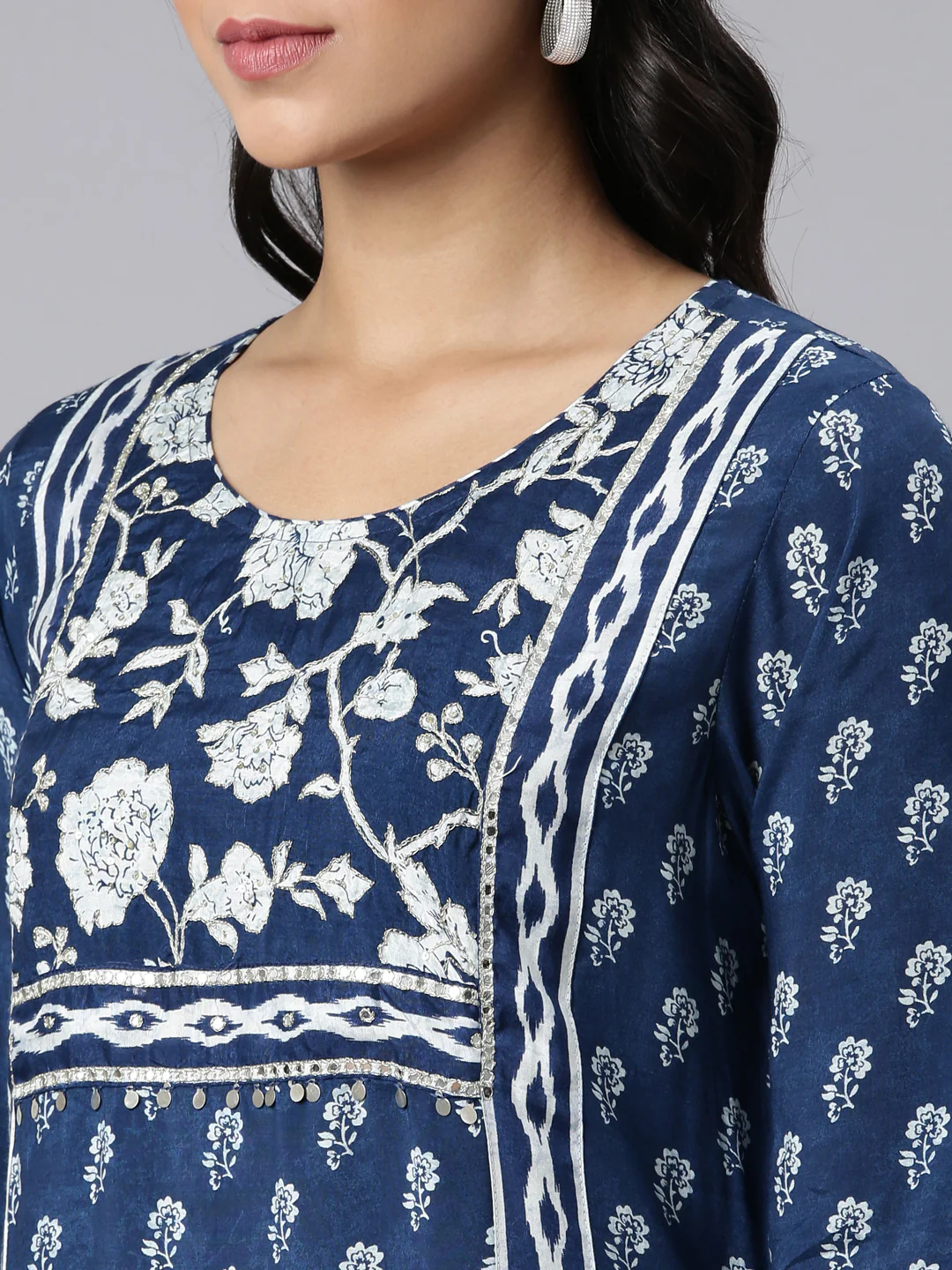 Neerus Blue Regular Straight Printed Kurta and Trousers With Dupatta - Image 4