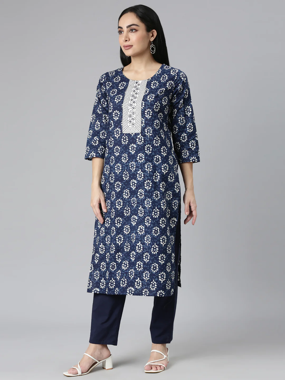 Neerus Blue Regular Straight Printed Kurta and Trousers With Dupatta - Image 2