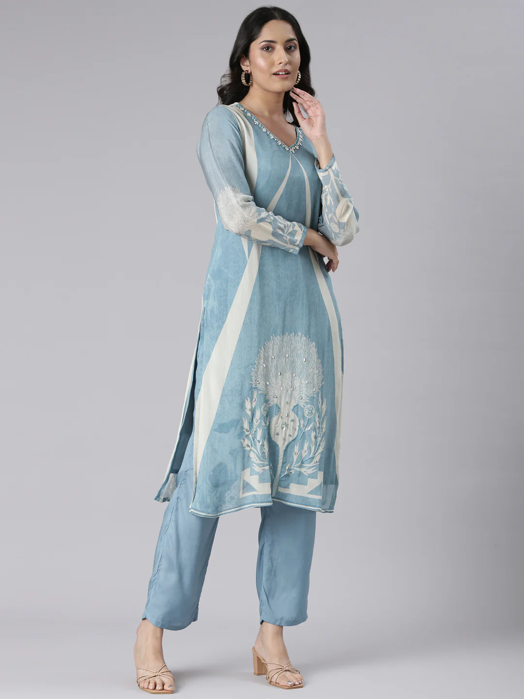 Neerus Blue Solid Straight Kurta and Trousers With Dupatta - Image 2