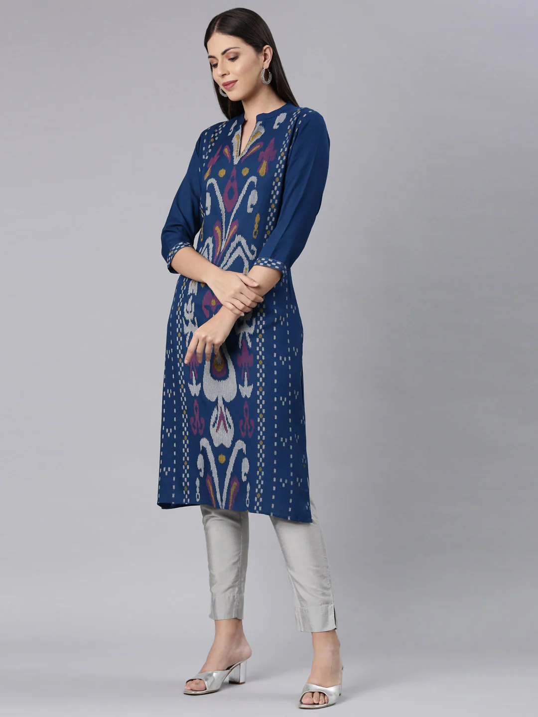 Neerus Blue Straight Casual Chevron Straight Kurta - Image 2