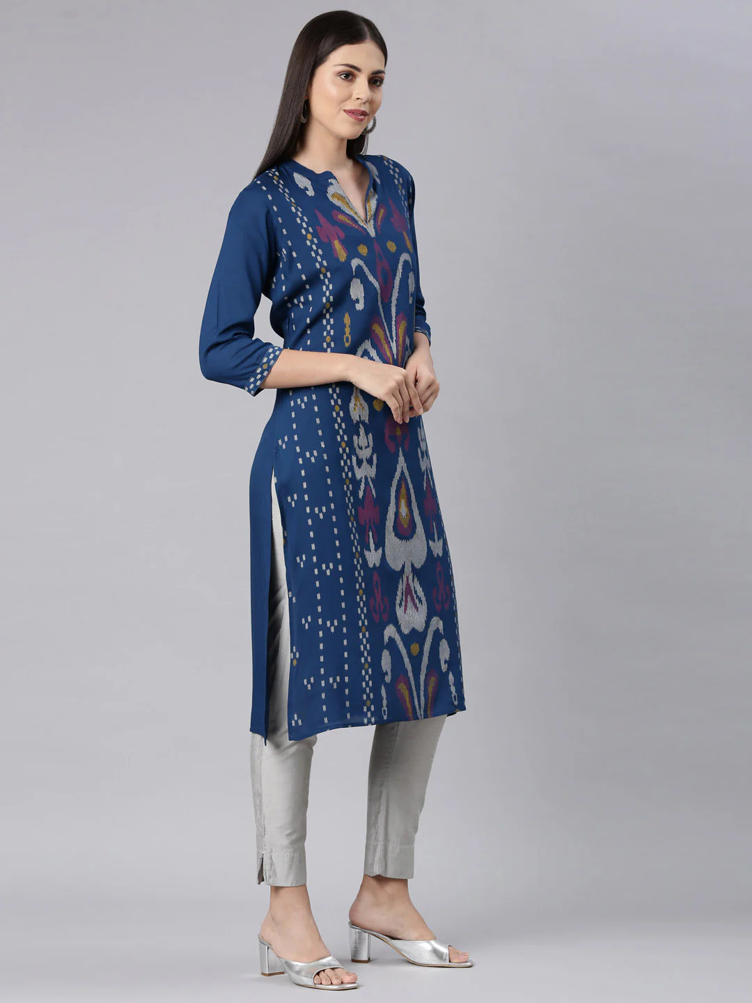Neerus Blue Straight Casual Chevron Straight Kurta - Image 3