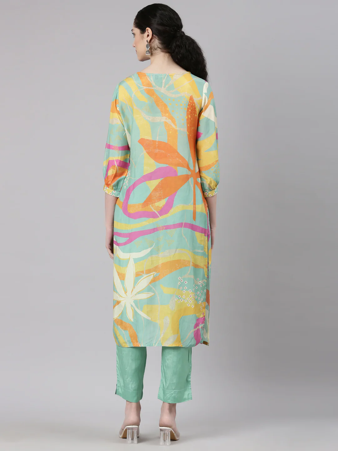 Neerus Blue Straight Casual Floral Kurta and Trouser - Image 4