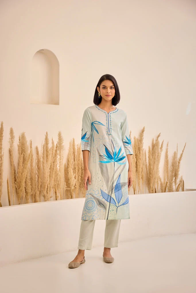 Neerus Blue Straight Floral Kurta And Trousers With Dupatta - Image 5